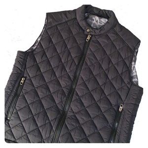 Zara Man Black Quilted Vest!